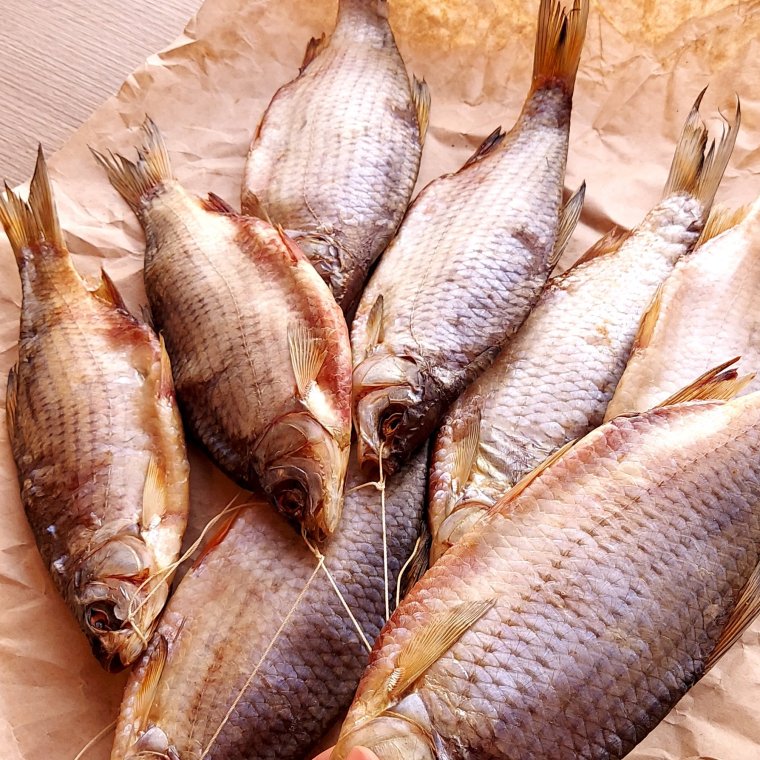 Таранка рыба сушеная