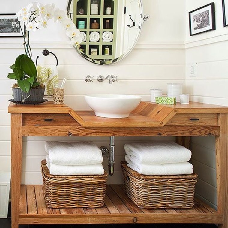 Полка для ванной дерево