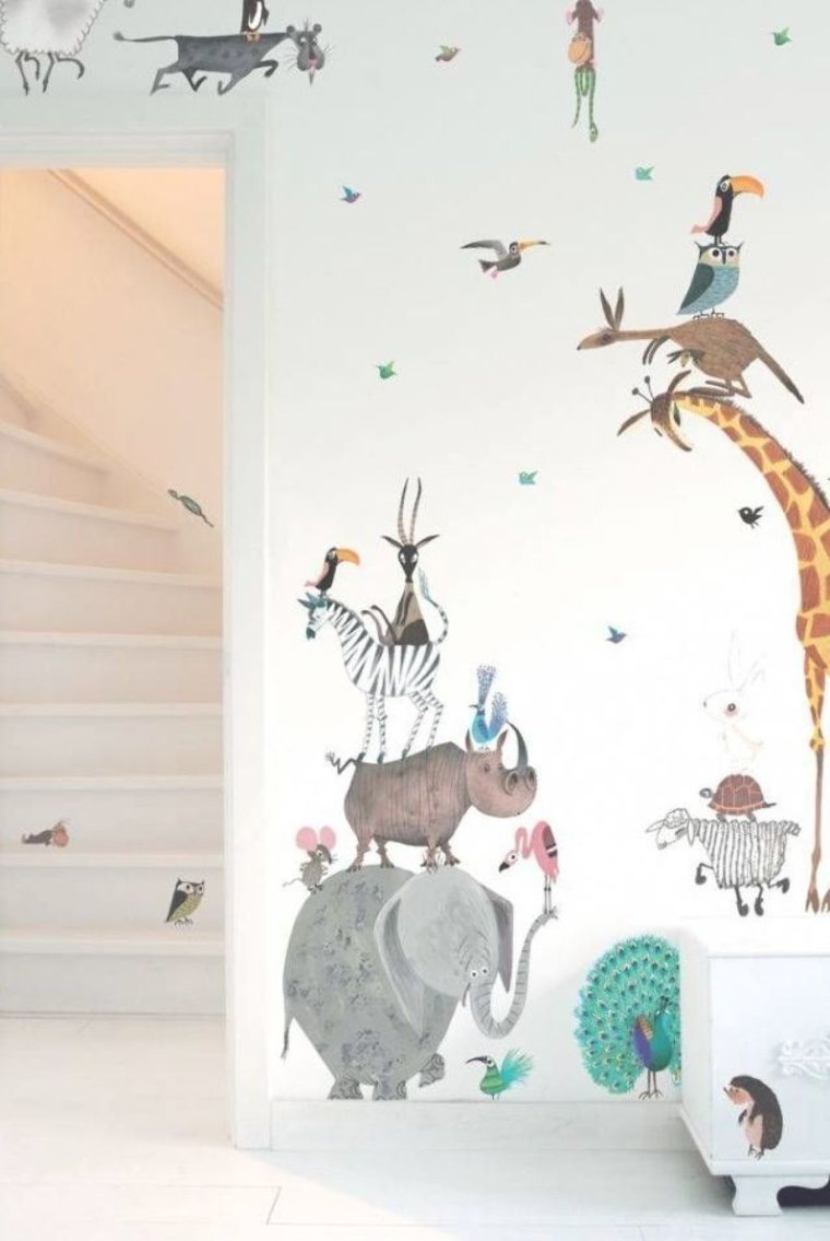 Роспись стен в детскую