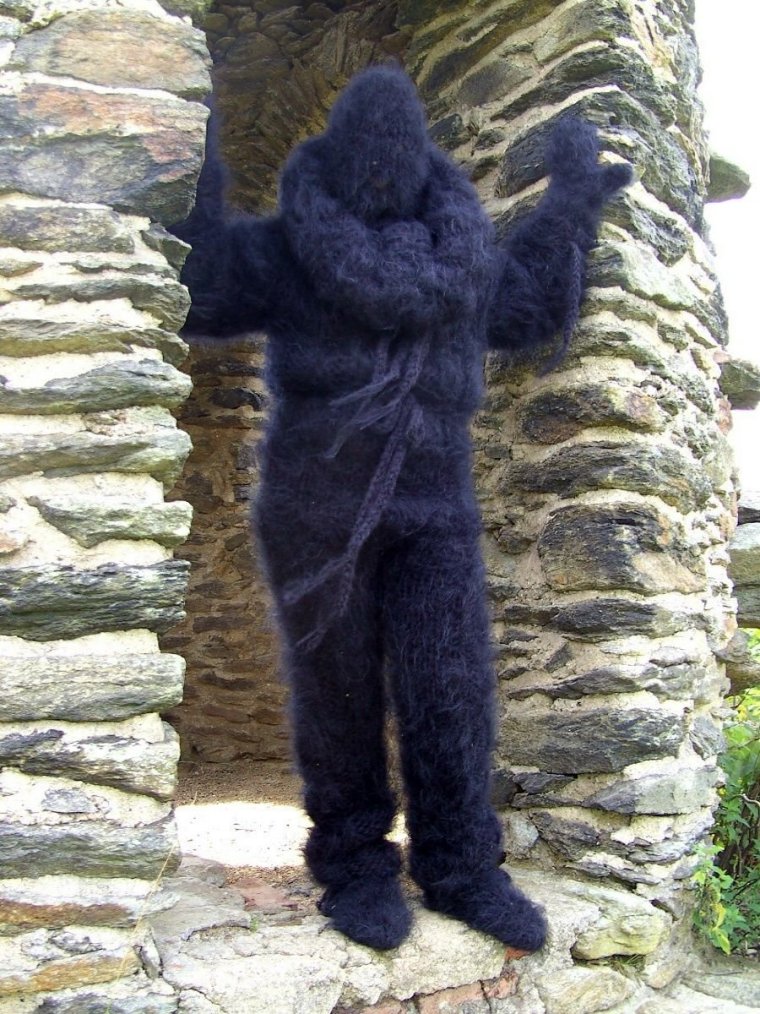 Необычные свитера