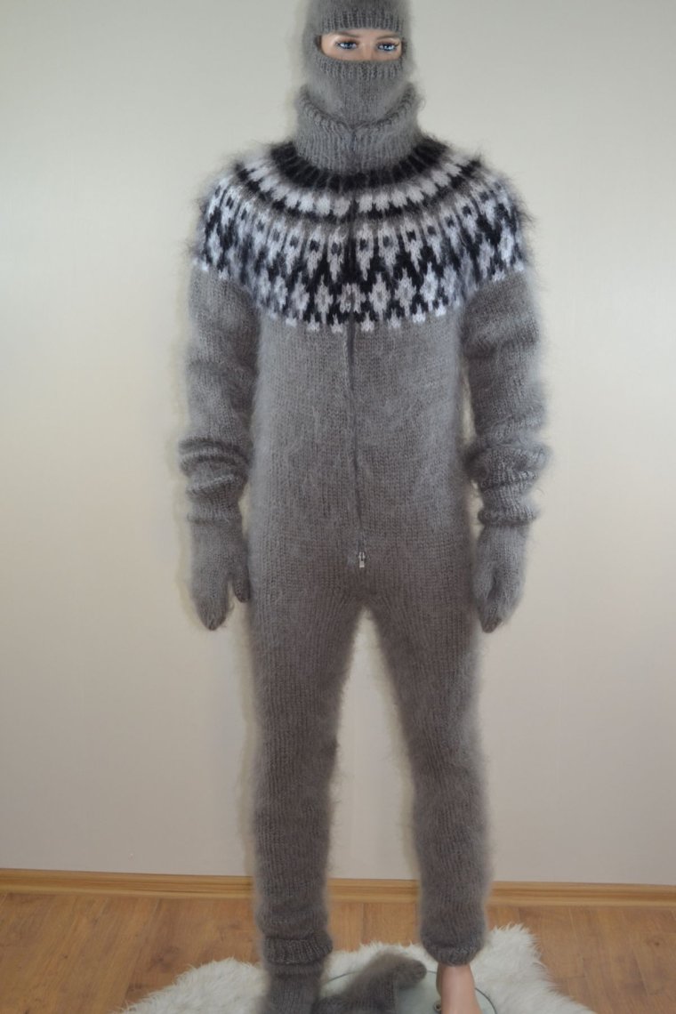 Костюм дебила