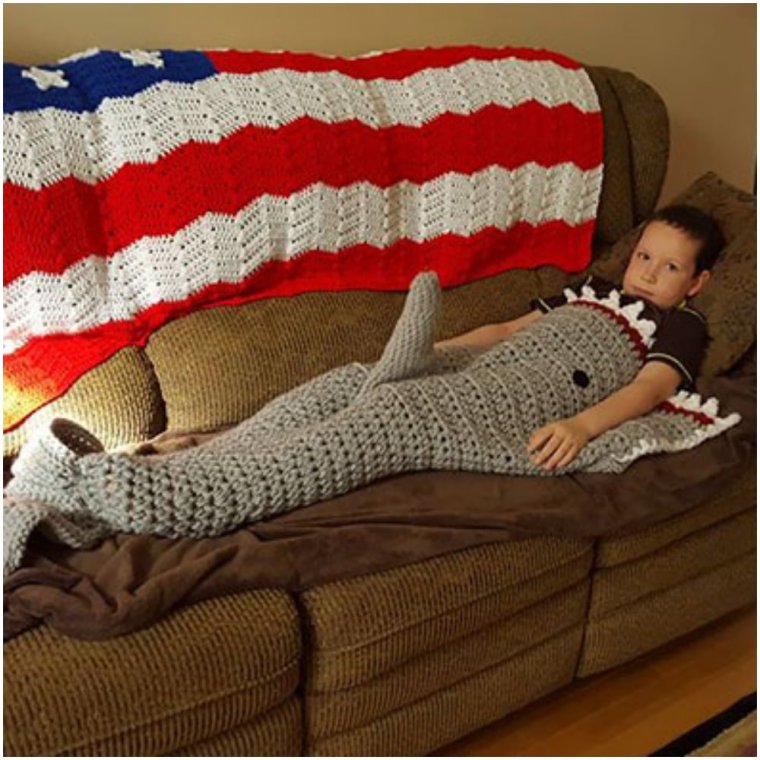 Смешные зимние шапки