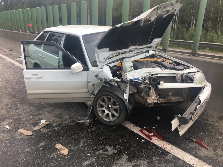 ВАЗ 2114 кварц битая