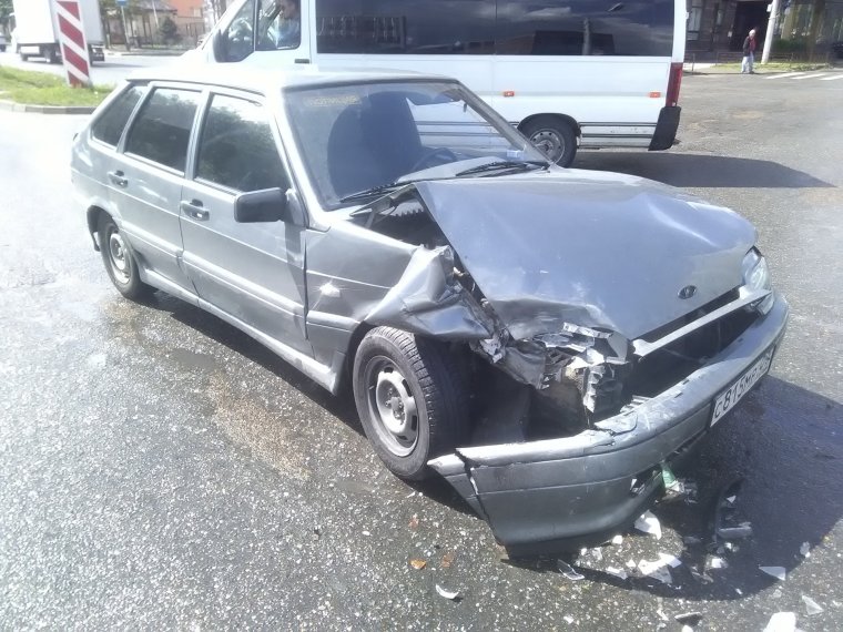 ВАЗ 2114 Бродяга черная