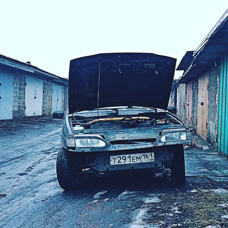 Сломанная ВАЗ 2114