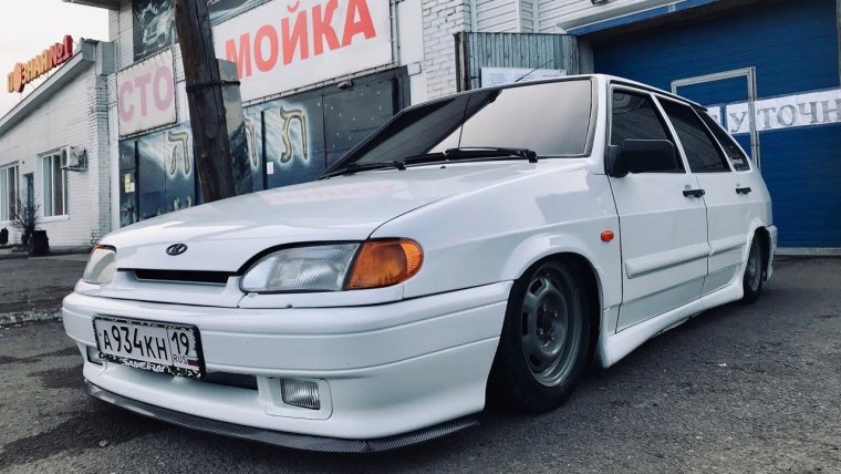 ВАЗ 2114 серая авария зимой