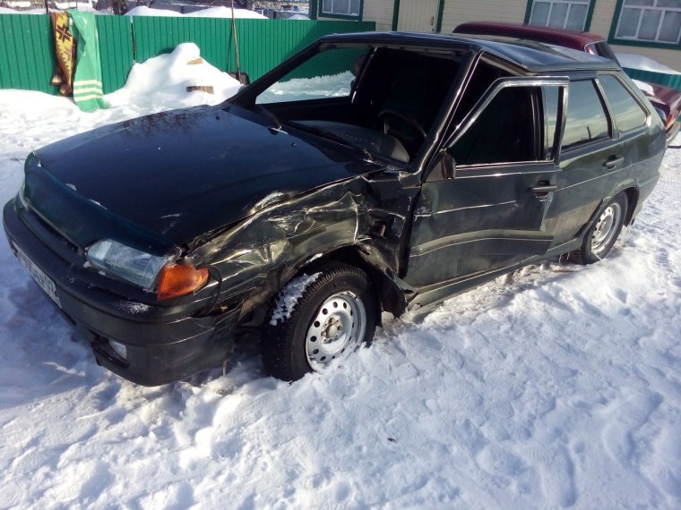 ВАЗ 2114 битая