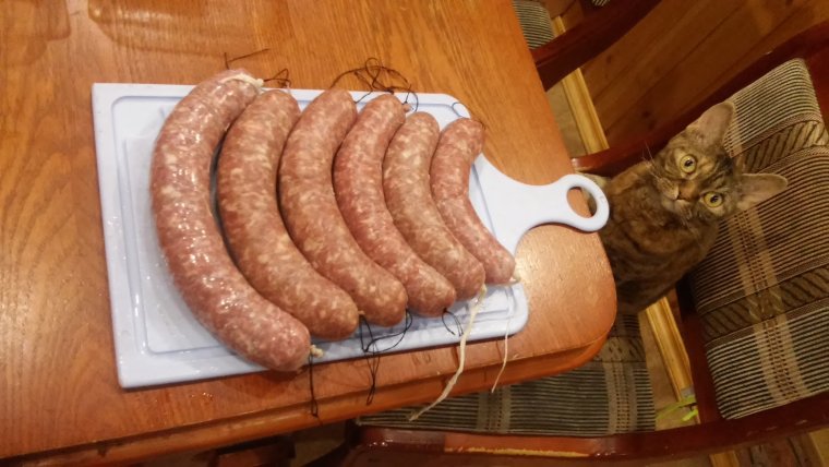 Колбаса забавная