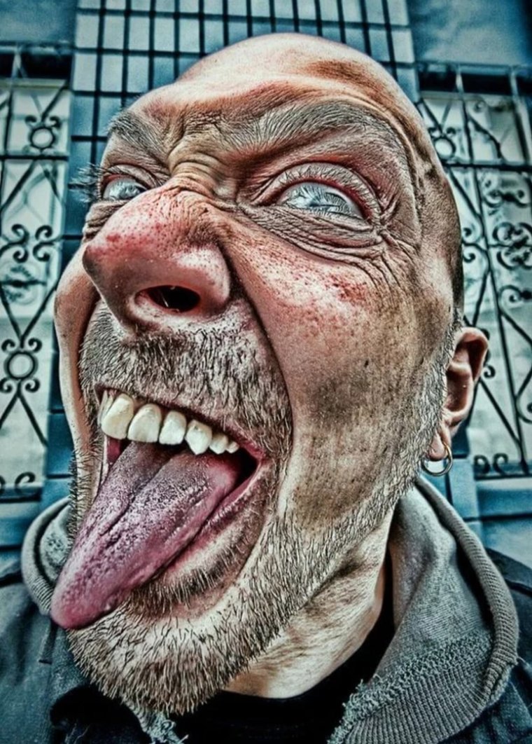 Роуэн Аткинсон рожи