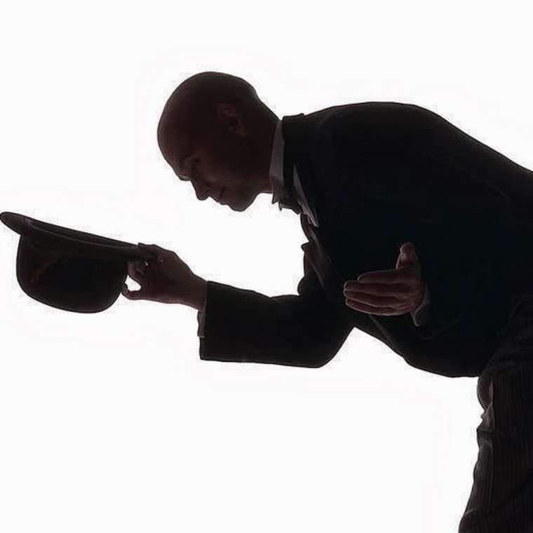 Поклон со снятием шляпы