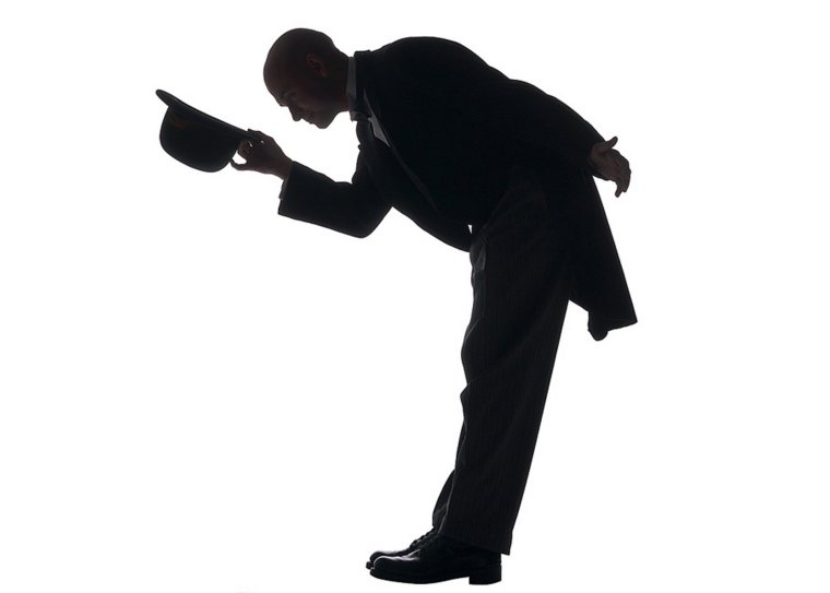 Кланяющийся человек