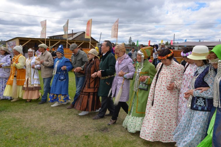 Ысыах-Туймаада-2022 юкагирский танец Лондол