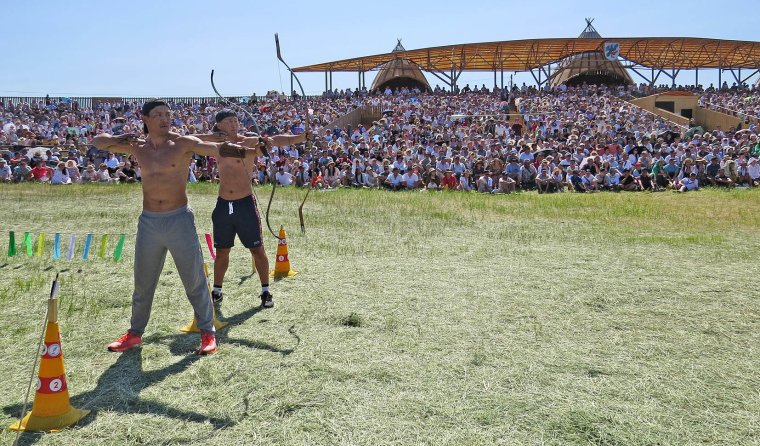 Лоскутное панно Якутии Саха на Ысыахе Туймаада