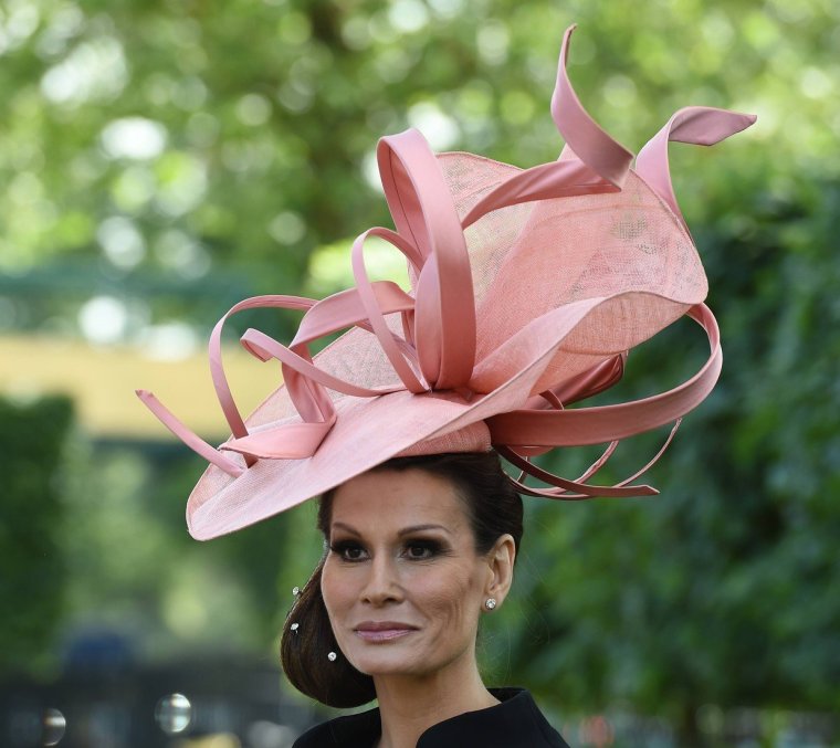 Шляпка "Мирей"