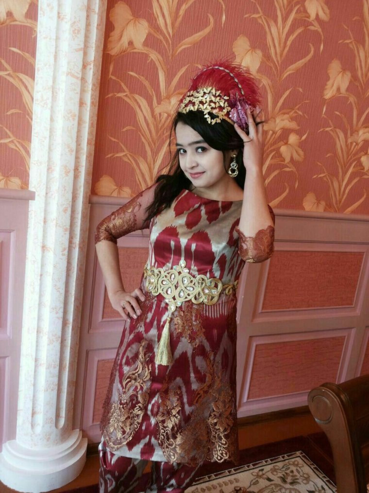 Уз Миллий либослар