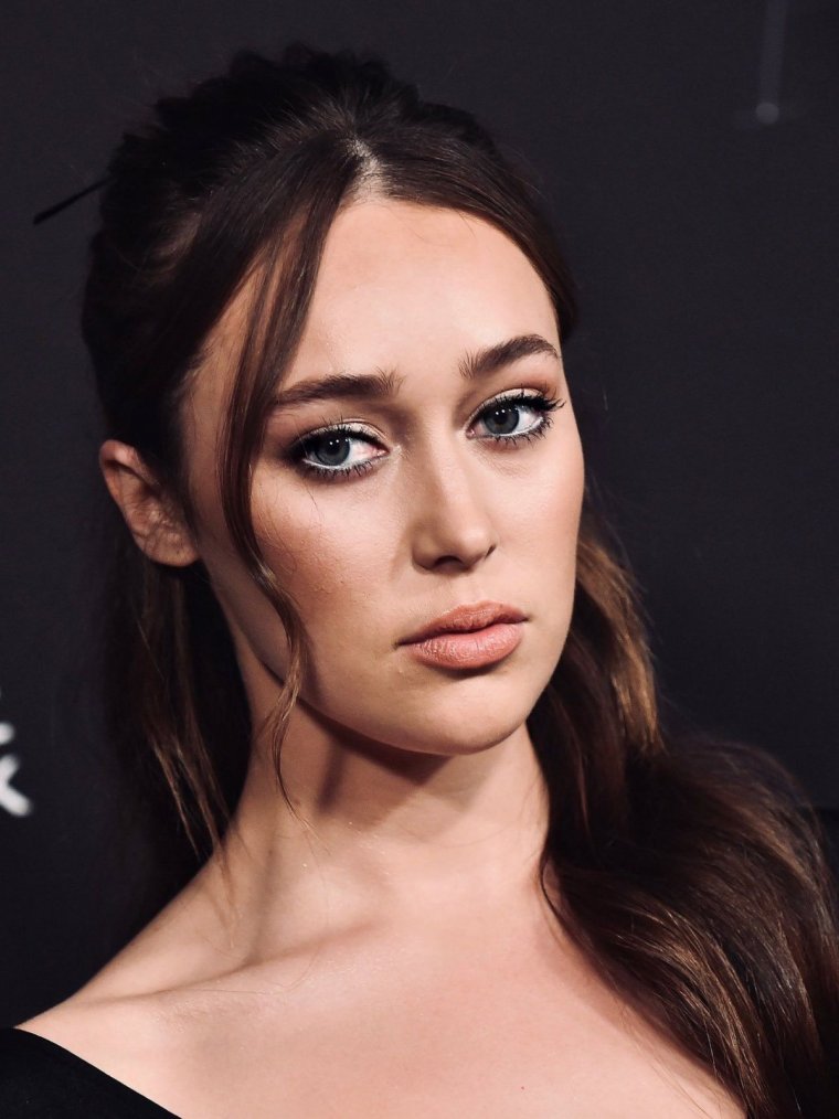 Алисия дебнем-Керри 2020