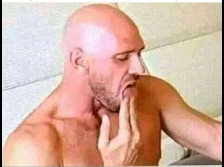 Голова лысого человека