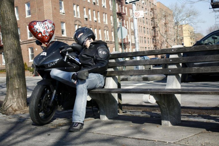 Снегурочки на мотоциклах