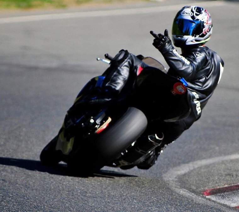 Байкер карикатура