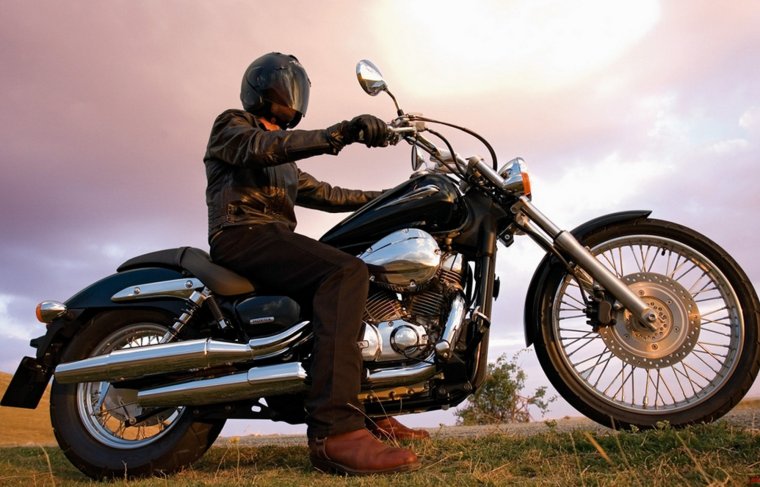 Дэвид Манн рисунки про байкеров