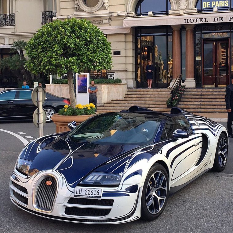 Тачки Элджея Бугатти