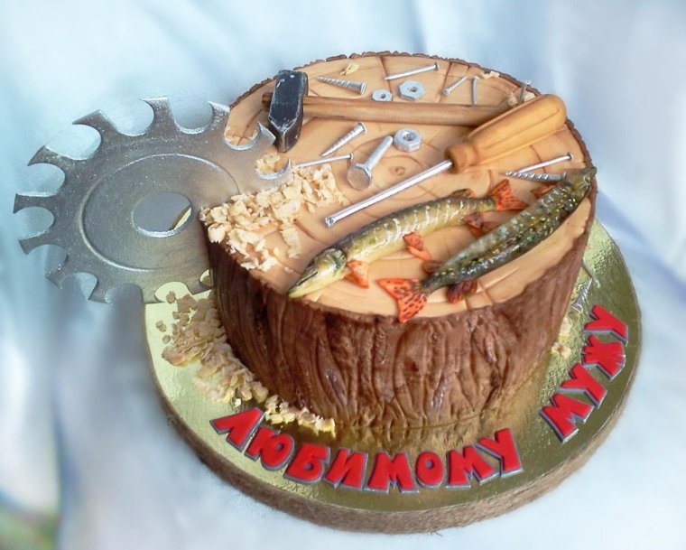 Торт с инструментами для мужчины