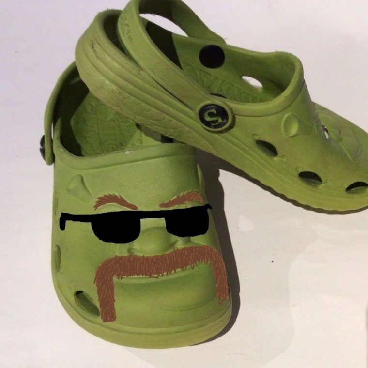 Меховые тапочки