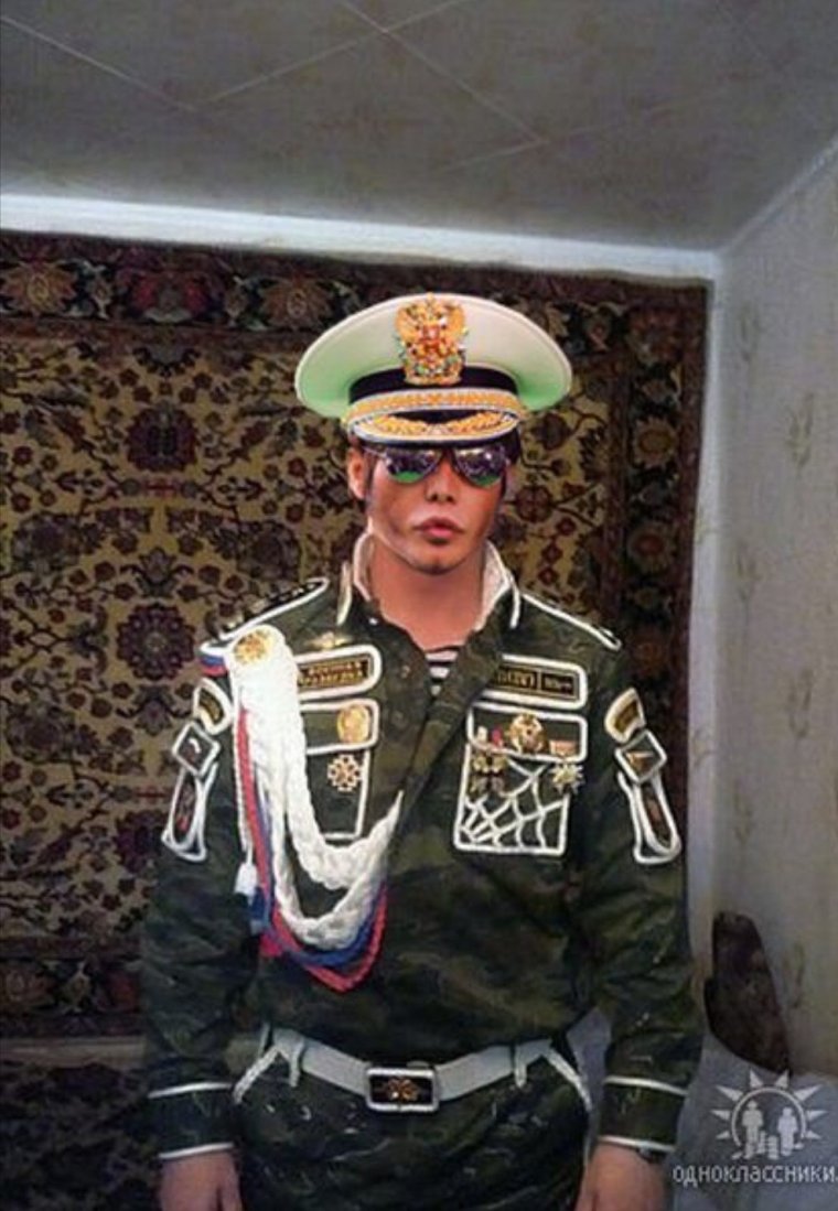 Сергей Зверев в военной форме