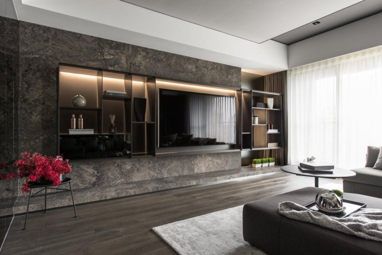 Керамогранит в зоне ТВ В гостиной