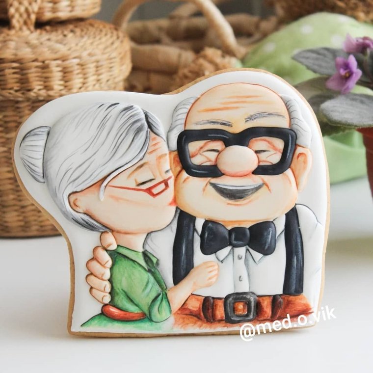 Торт натгодовшину свадьбы