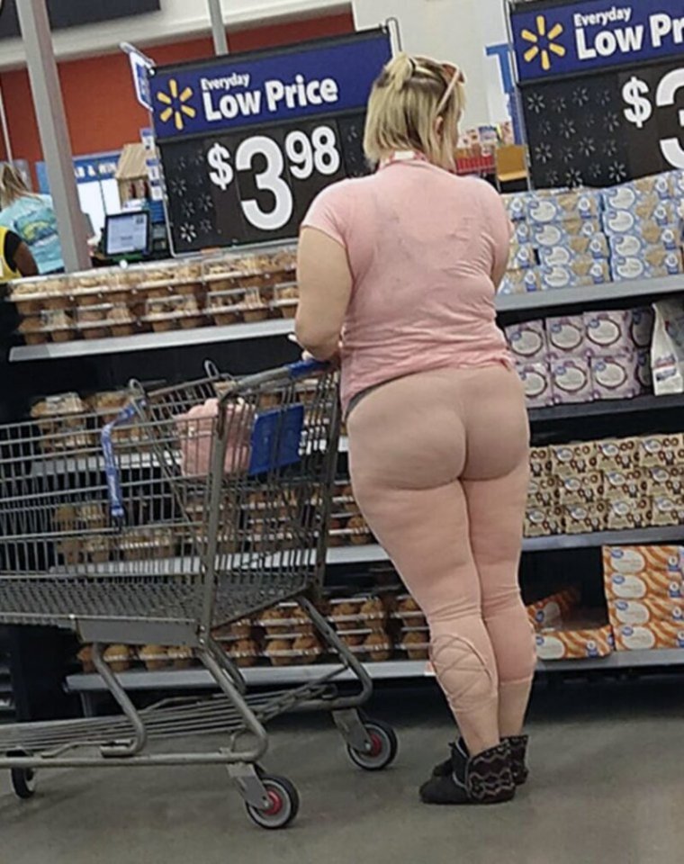 Колхозные девушки в леопардовых