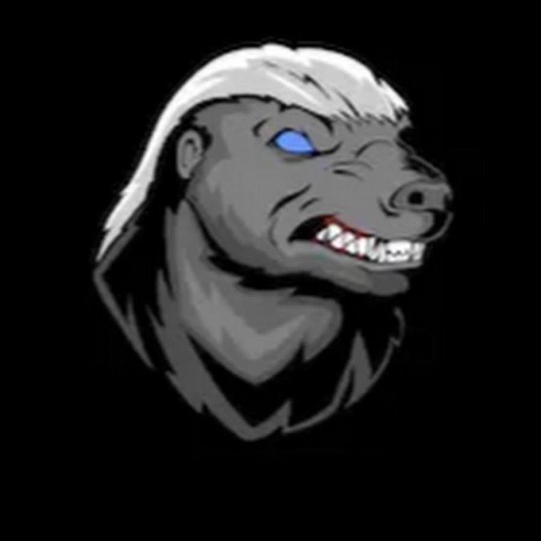 Хитоми Узаки