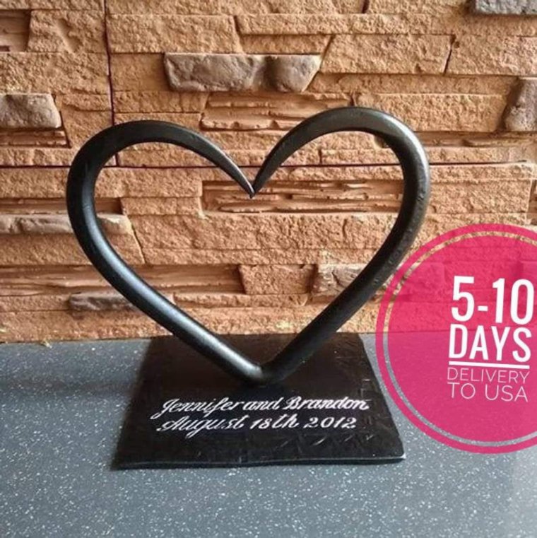 Чугунный замок на годовщину свадьбы