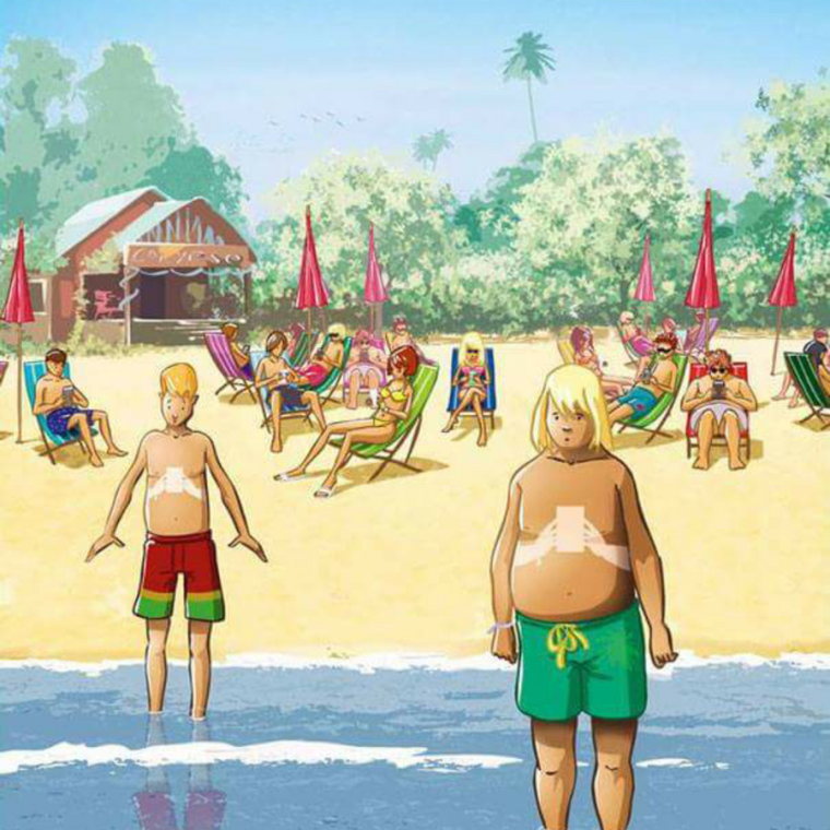 Загорелые девушки на море