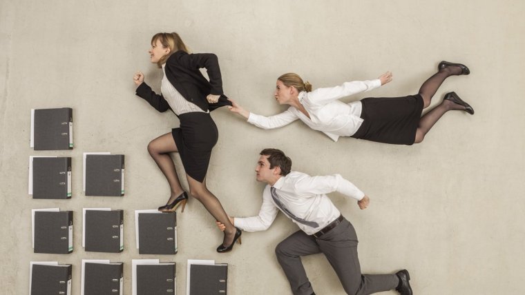 Креативная фотосессия в офисе