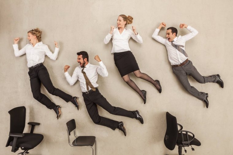 В наш дружный коллектив требуются гнида