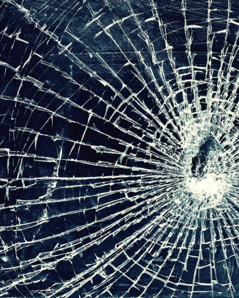 Broken Screen Prank