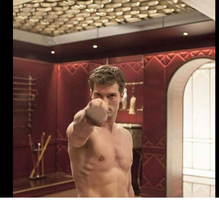 Пятьдесят оттенков серого фильм 2015 красная комната