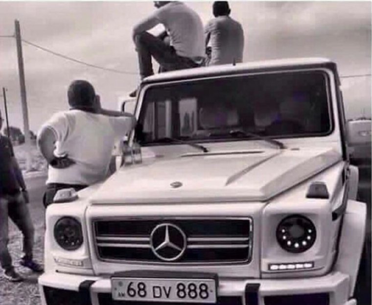 Армянин карикатура