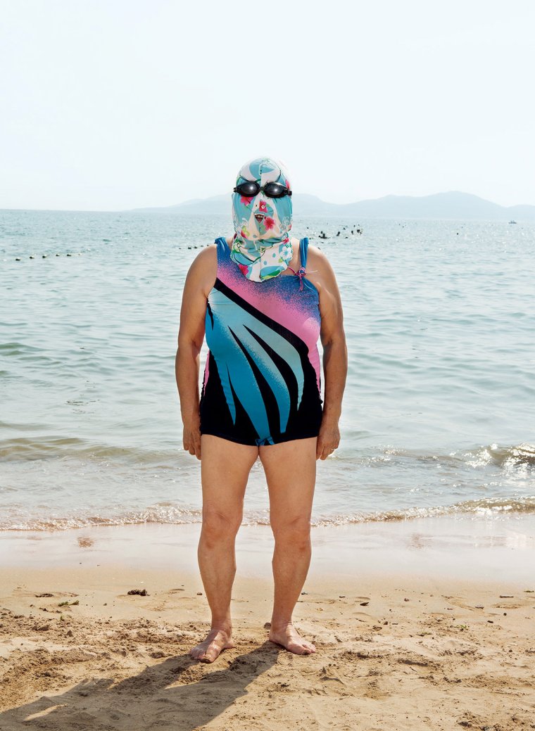 Смешной купальник для мужчин