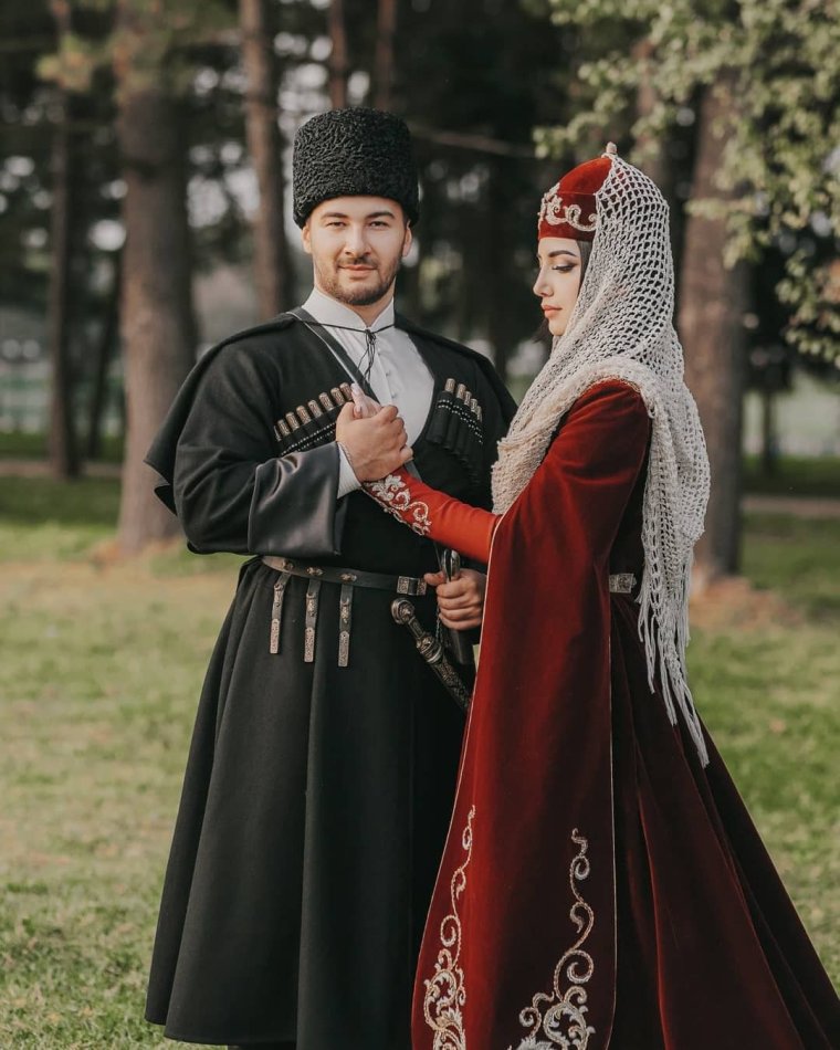 Грузинский народный костюм