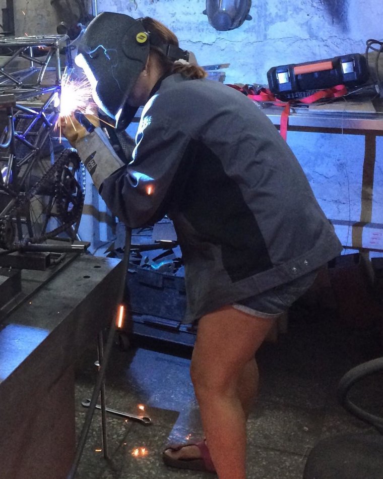 Брутальный сварщик