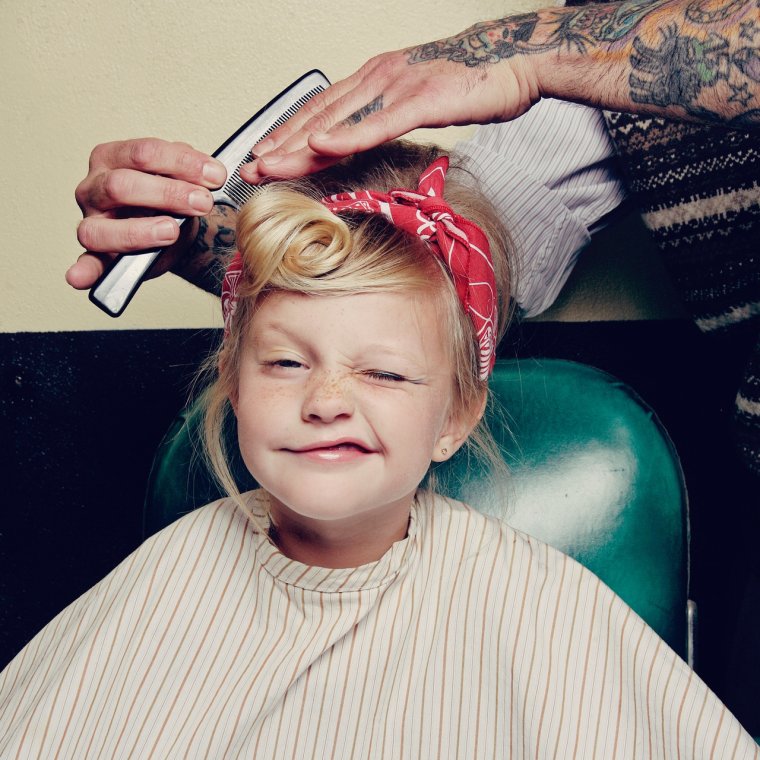 Анекдоты про парикмахеров