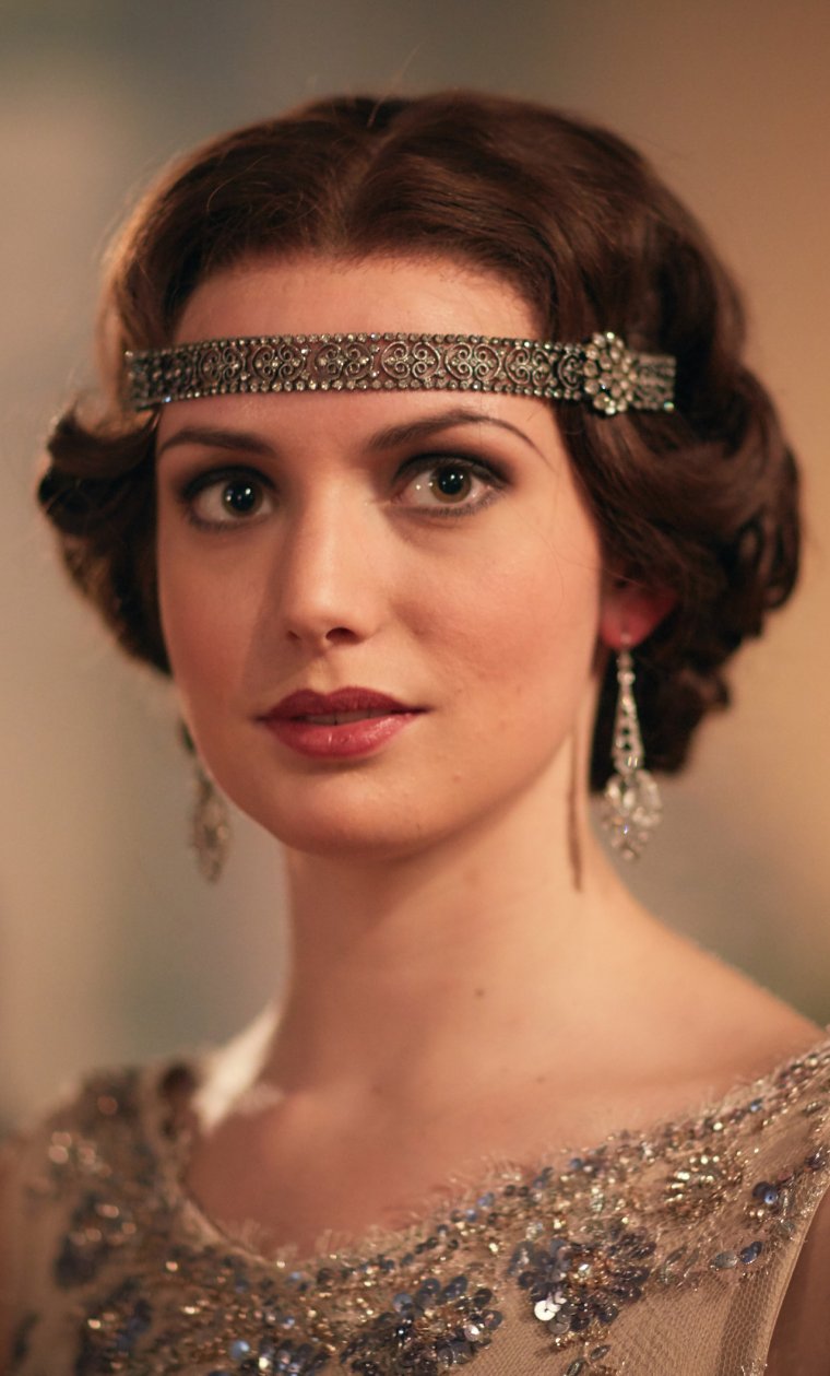 Татьяна Петровна острые козырьки