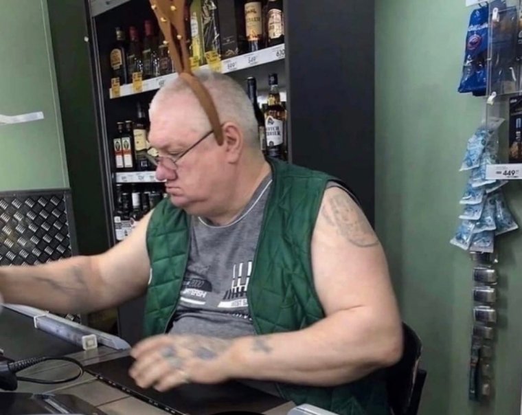 Смешной продавец