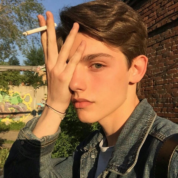 Богдан Макаров