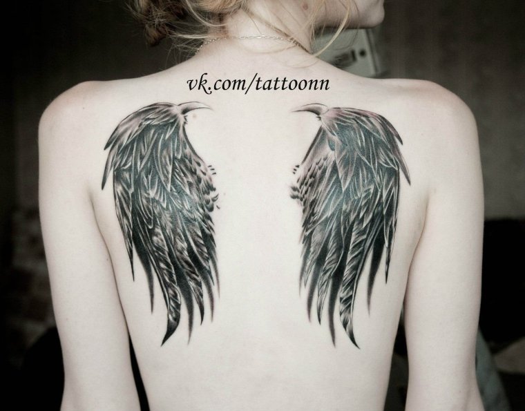Татуировка Крылья на спине