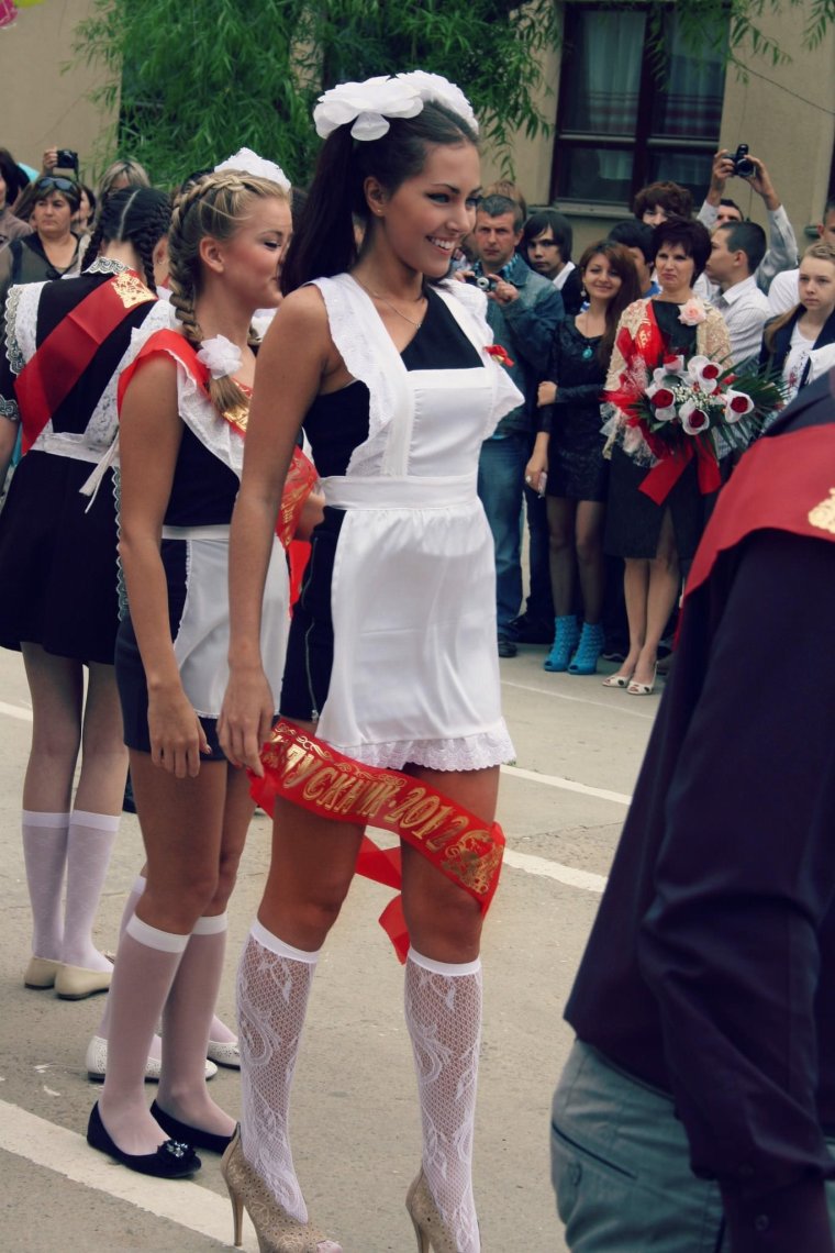 Смешные выпускницы