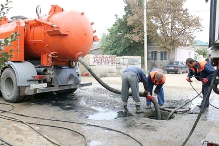 Ассенизатор выкачка выгребных