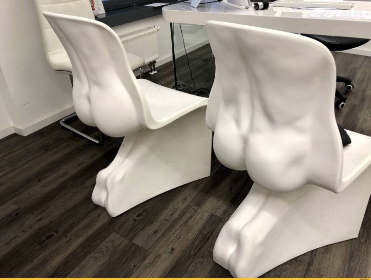 Компьютерный стул с членом